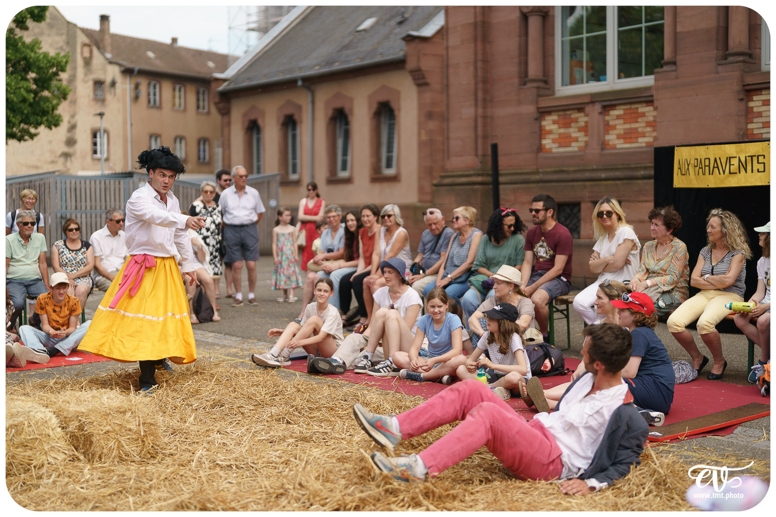 LE MARIAGE FORCÉ (DE MOLIÈRE) - CIE 800 LITRES DE PAILLE)